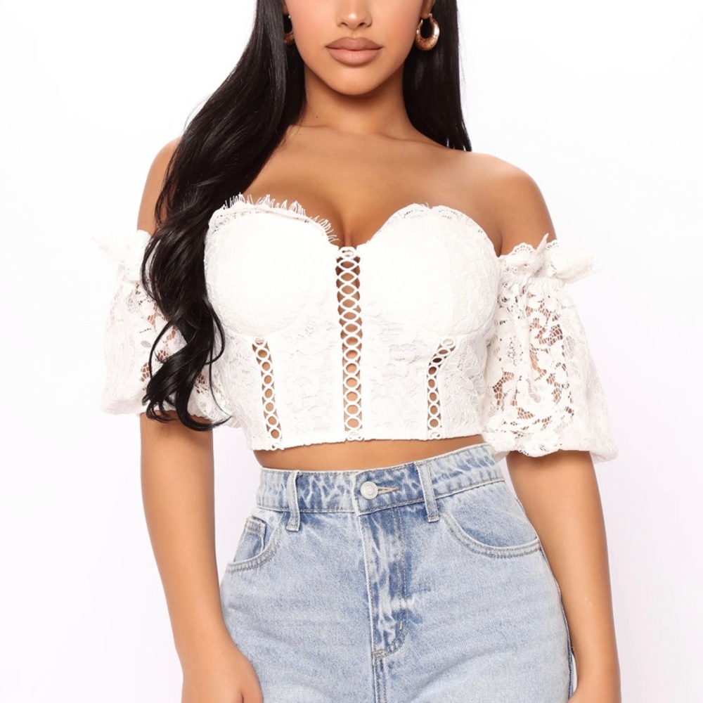 white lace crop top off shoulder size small NEW with tags!